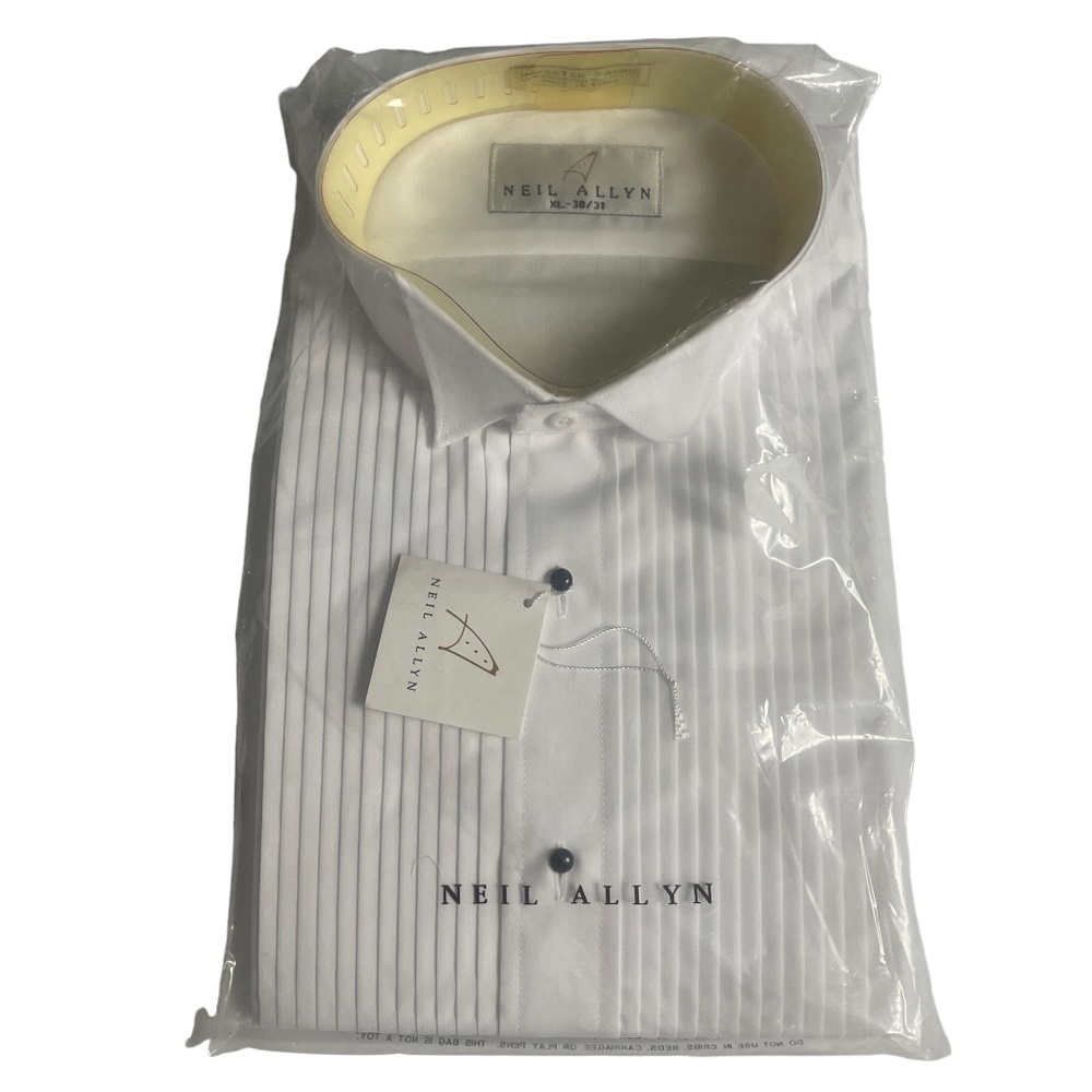 Neil Allyn X-Large 38/31 White Tux New In Package French Cuffs Pleated Front 901